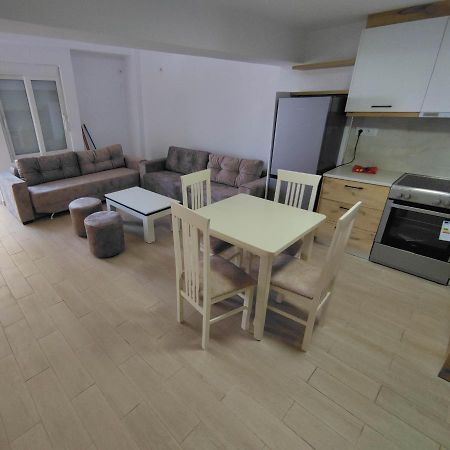Rose Apartment Sarandë Eksteriør bilde