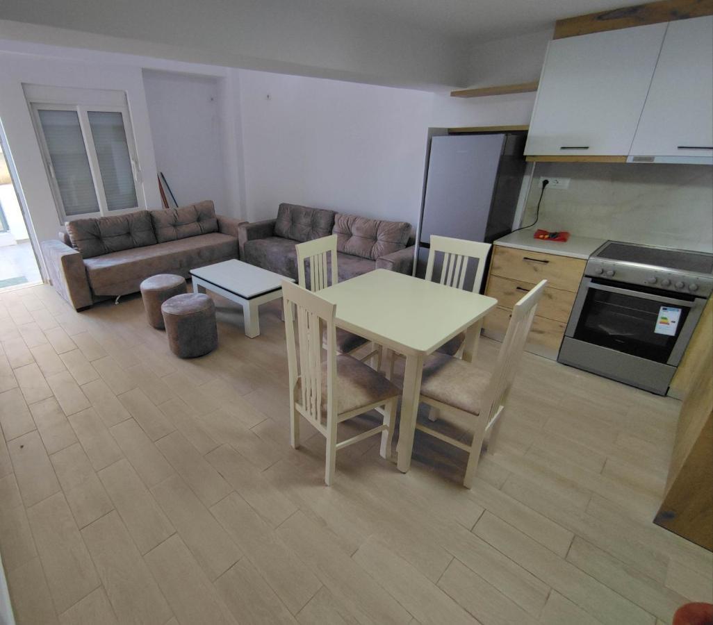 Rose Apartment Sarandë Eksteriør bilde